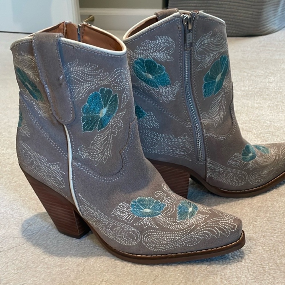 Gray and Teal Embroidered Women's Boots
